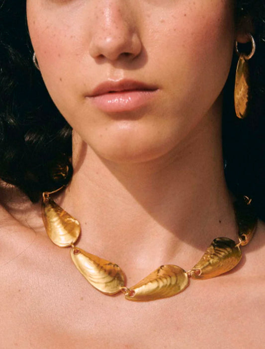 COLLAR GRAND MOULE ORO