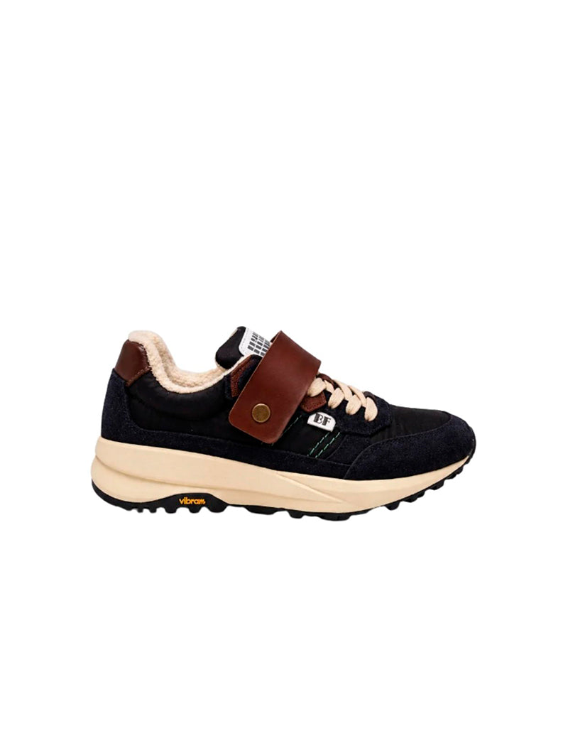 DEPORTIVA WILSON NEGRO