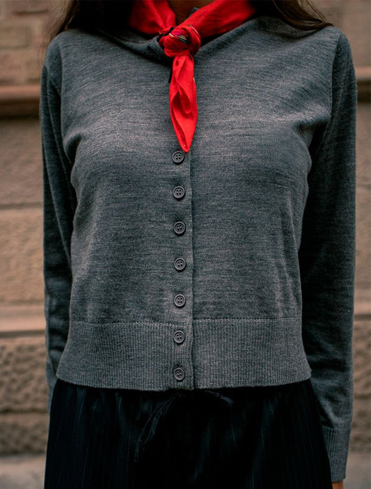 BUTTONED GRIS