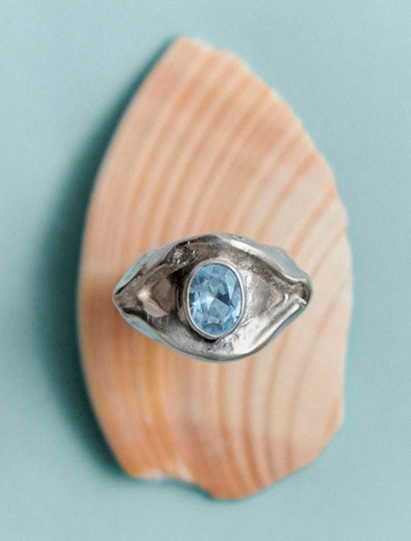 ANILLO HORUS PLATA