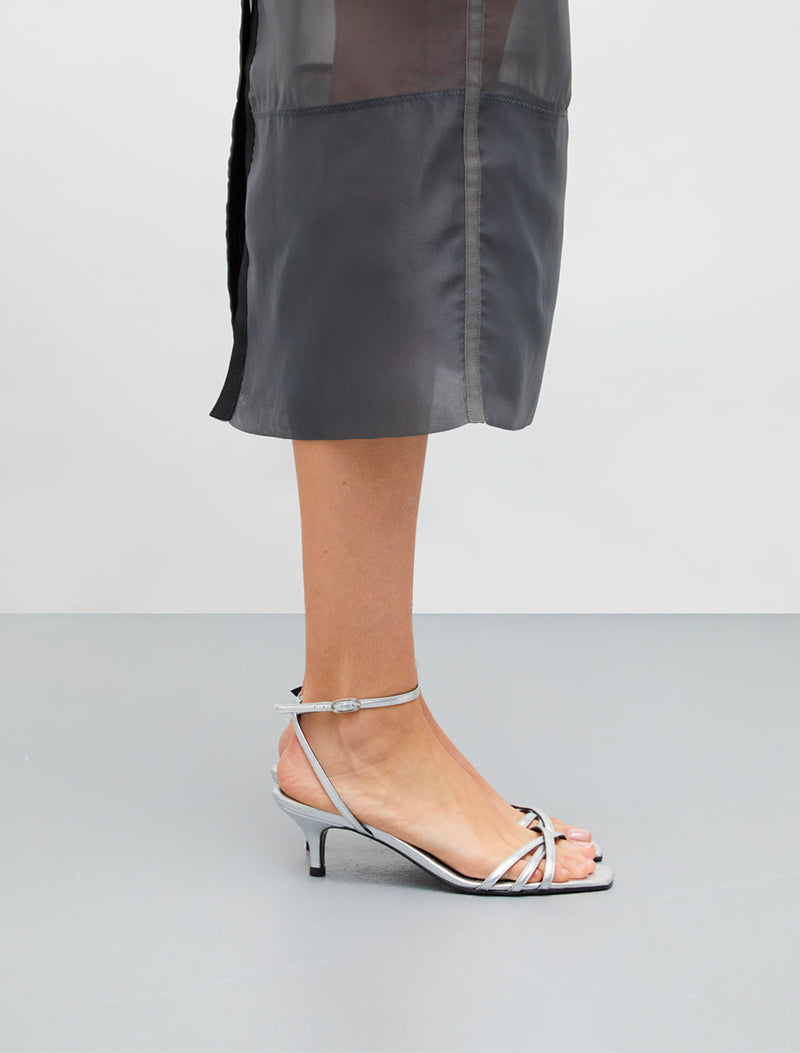 SANDALIAS UMA PIEL PLATEADA