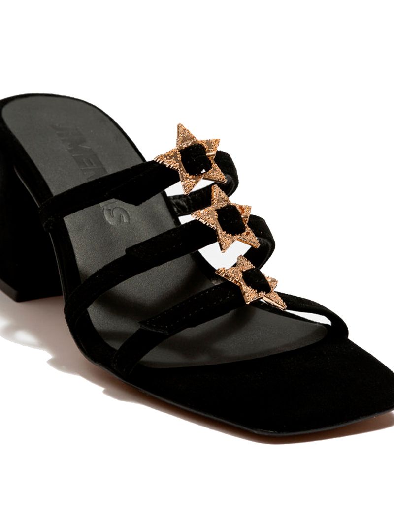 JOSEFINA DETALLE