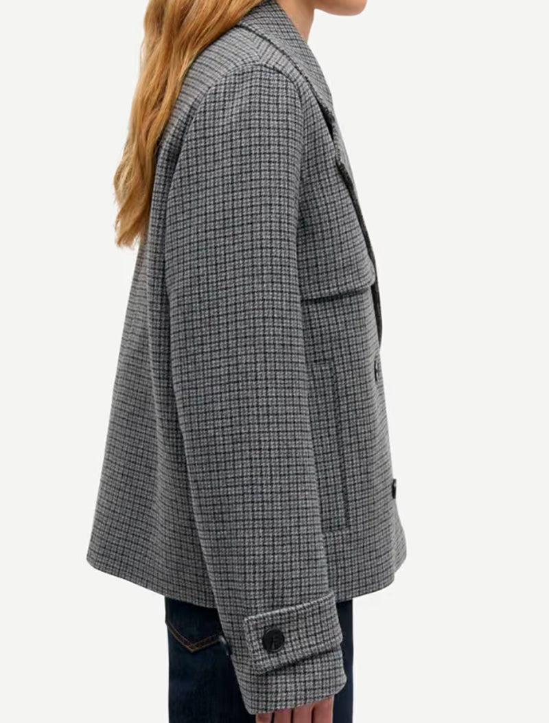 CHAQUETA SAMARTA GRIS