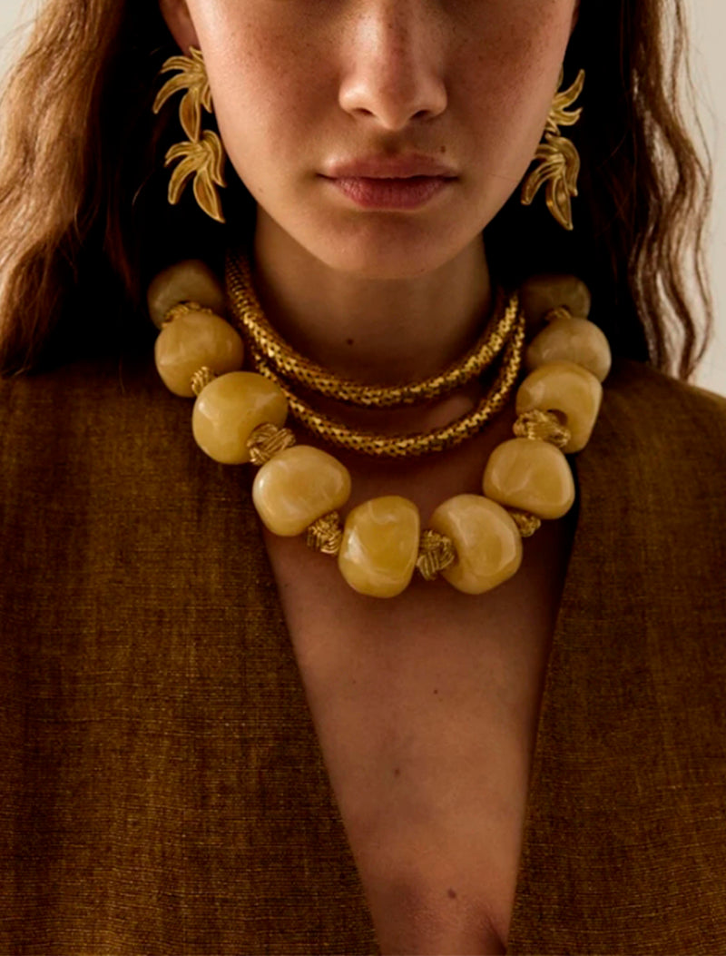 COLLAR ANTOINE