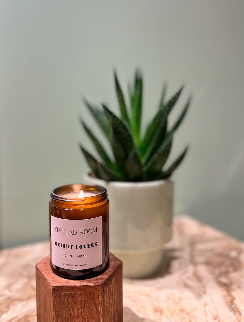 CANDLE ENCENDIDA