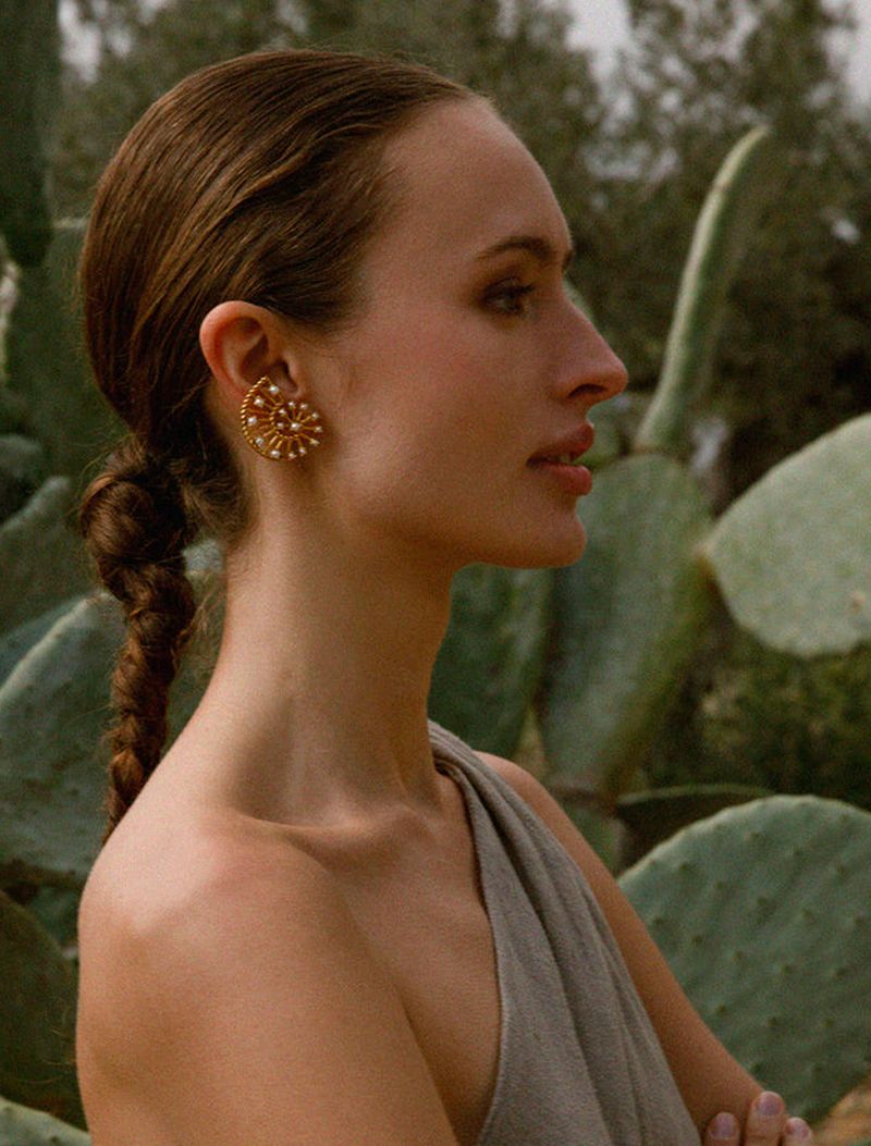ELSA CARACOLA