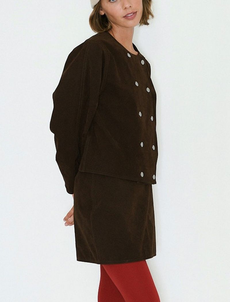BUTTONED2